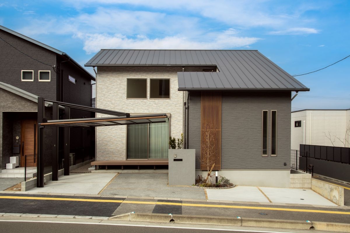 「音楽」と「本」に囲まれた暮らしを楽しむモダンな家二階建施工事例｜福岡筑紫野市の悠建築工房ページの画像01