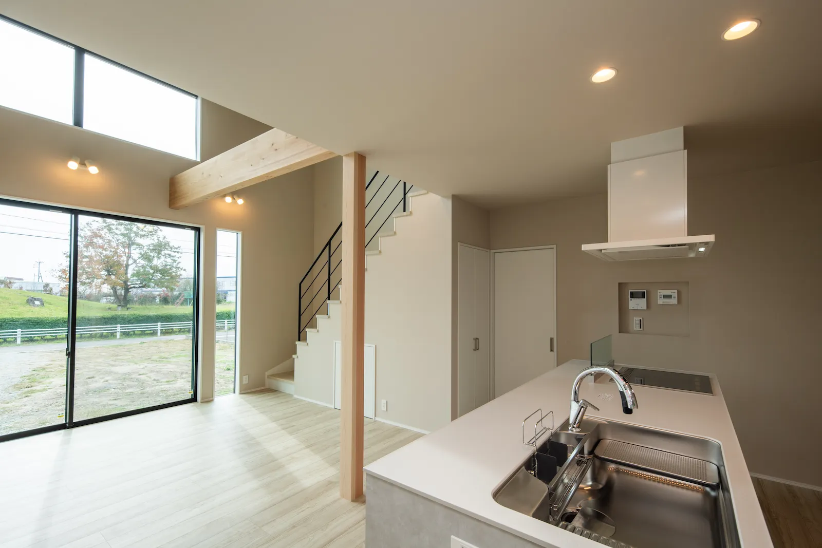 アウトドアリビングのある家二階建施工事例｜福岡筑紫野市の悠建築工房ページの画像04