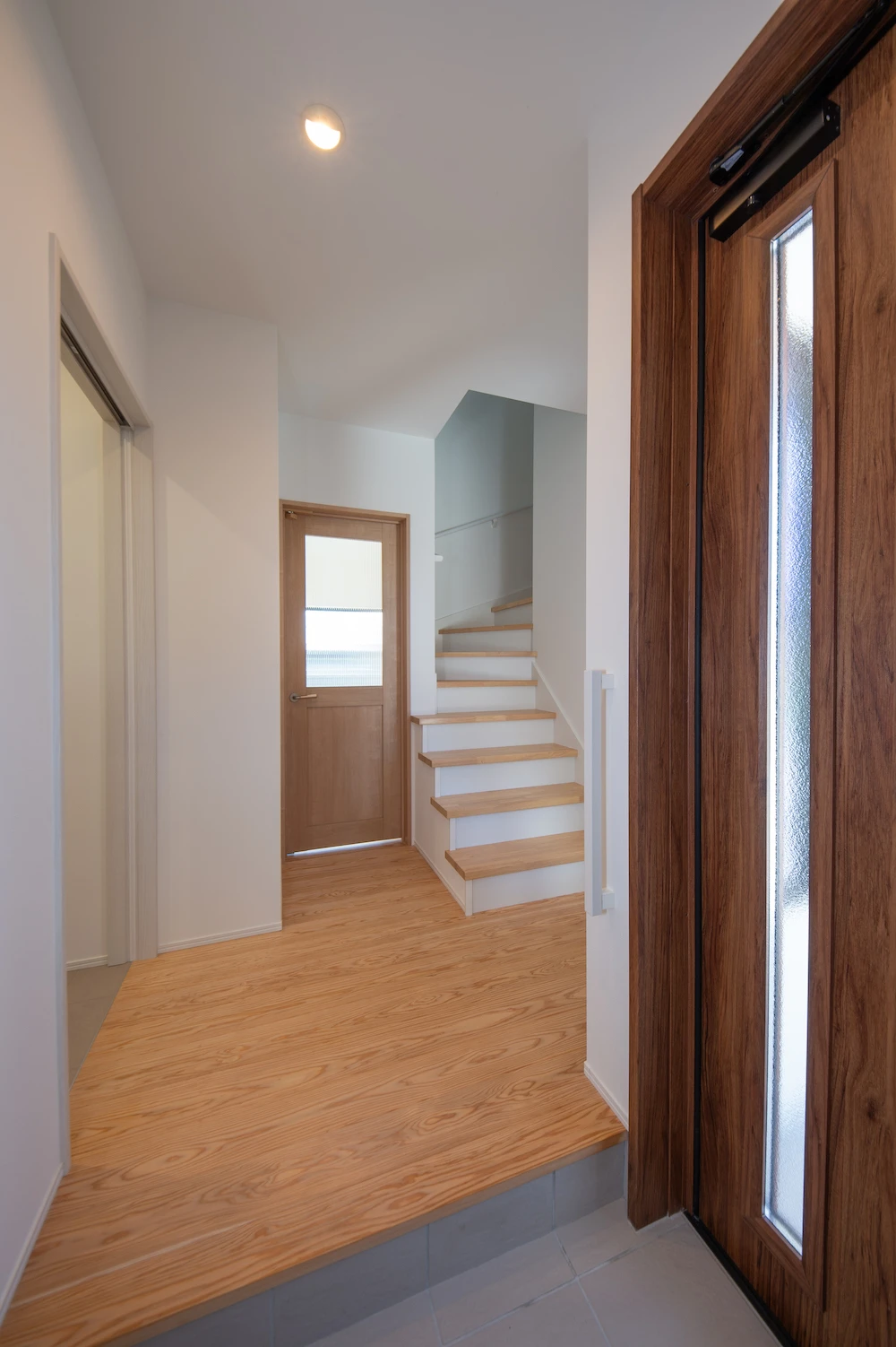 暮らしに寄り添う家事動線の住まい二階建施工事例｜福岡筑紫野市の悠建築工房ページの画像09