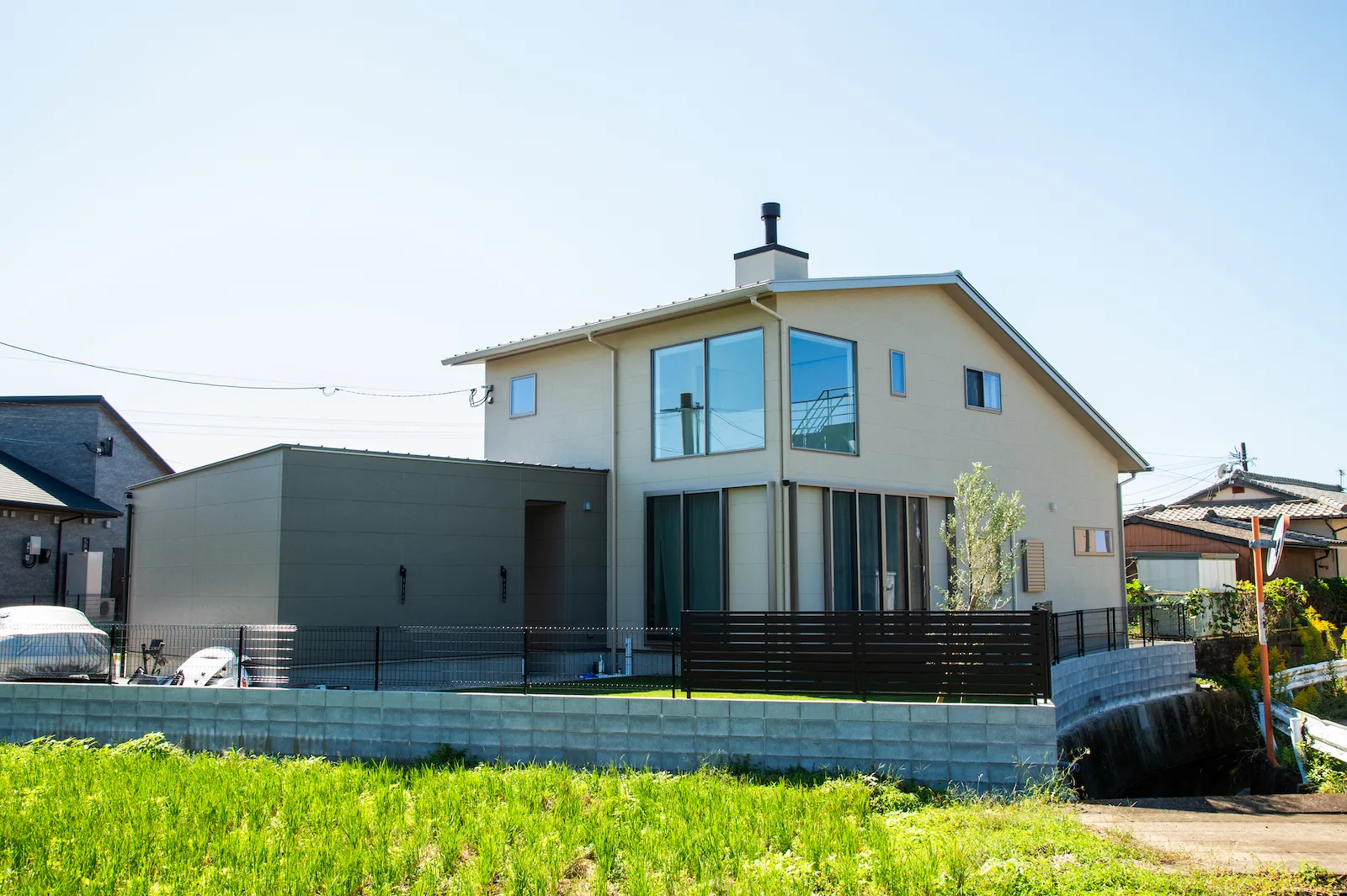 土間がつなぐ、やさしい時間二階建施工事例｜福岡筑紫野市の悠建築工房ページの画像01