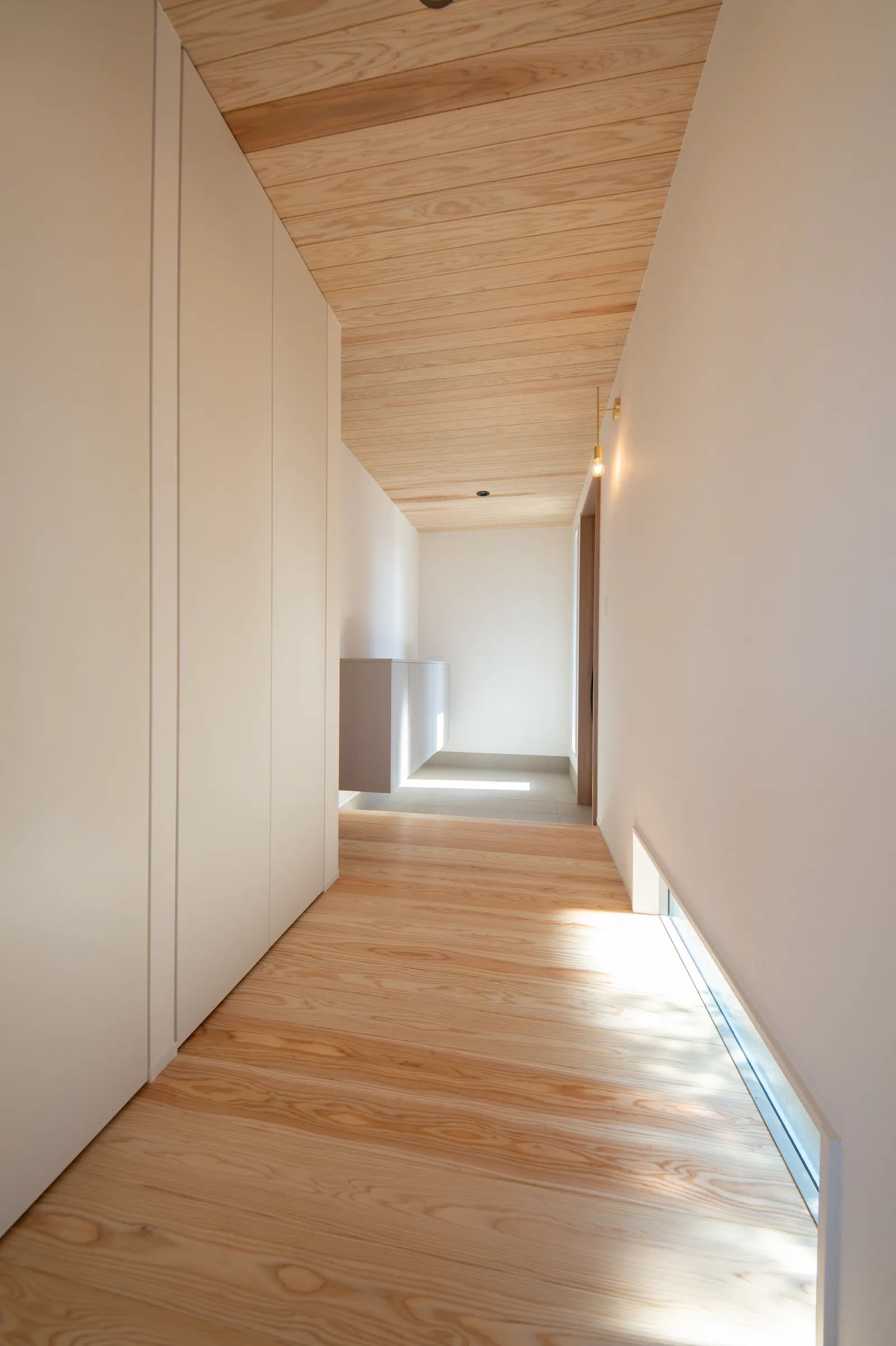 木のぬくもりに満ちる、田園の平屋平屋施工事例｜福岡筑紫野市の悠建築工房ページの画像06