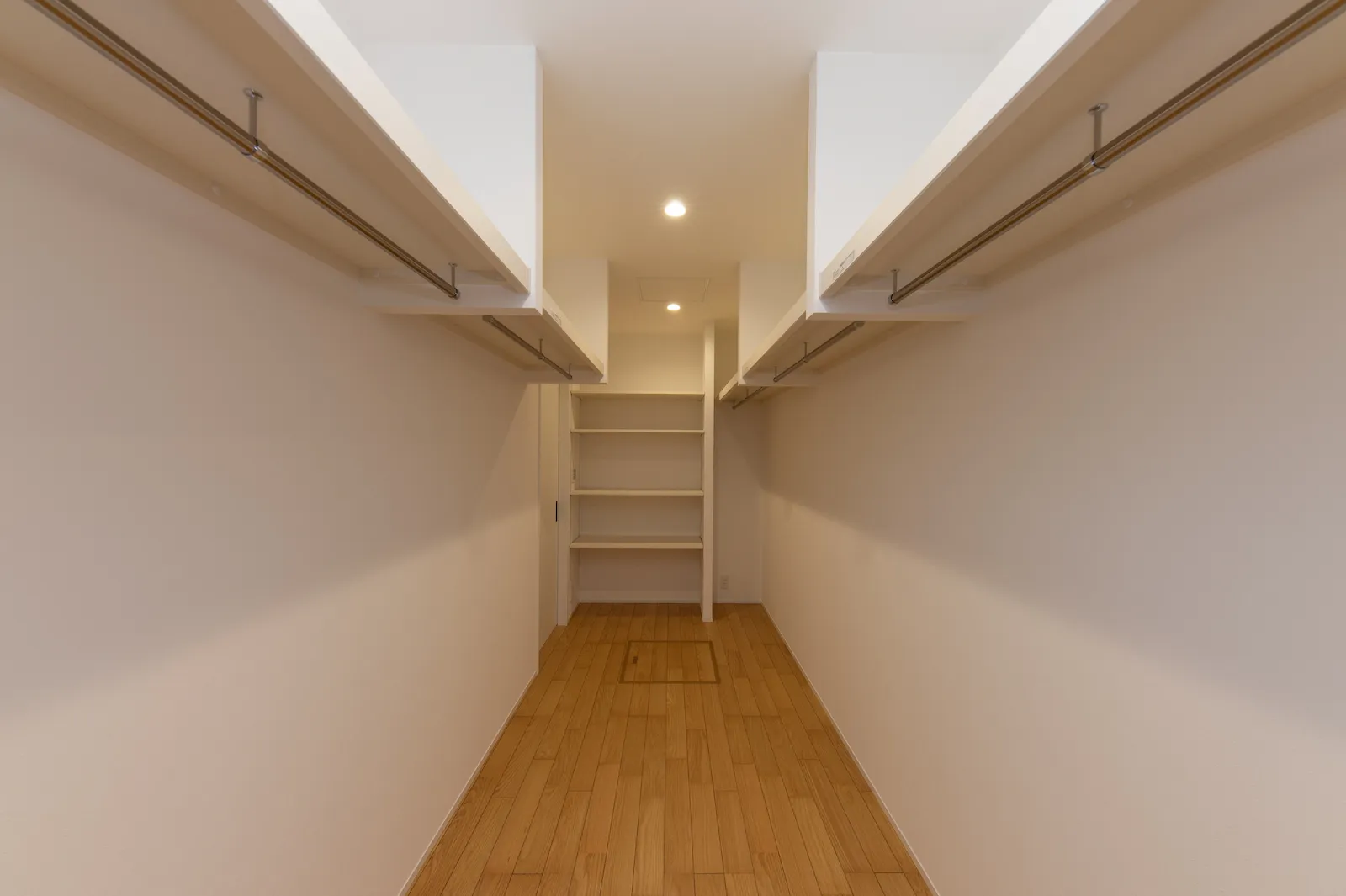 木のぬくもりに満ちる、田園の平屋平屋施工事例｜福岡筑紫野市の悠建築工房ページの画像09