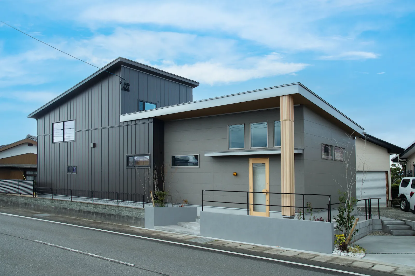 福岡で自然素材を使い自由設計の家を建てる悠建築工房施工事例一覧ページの画像05