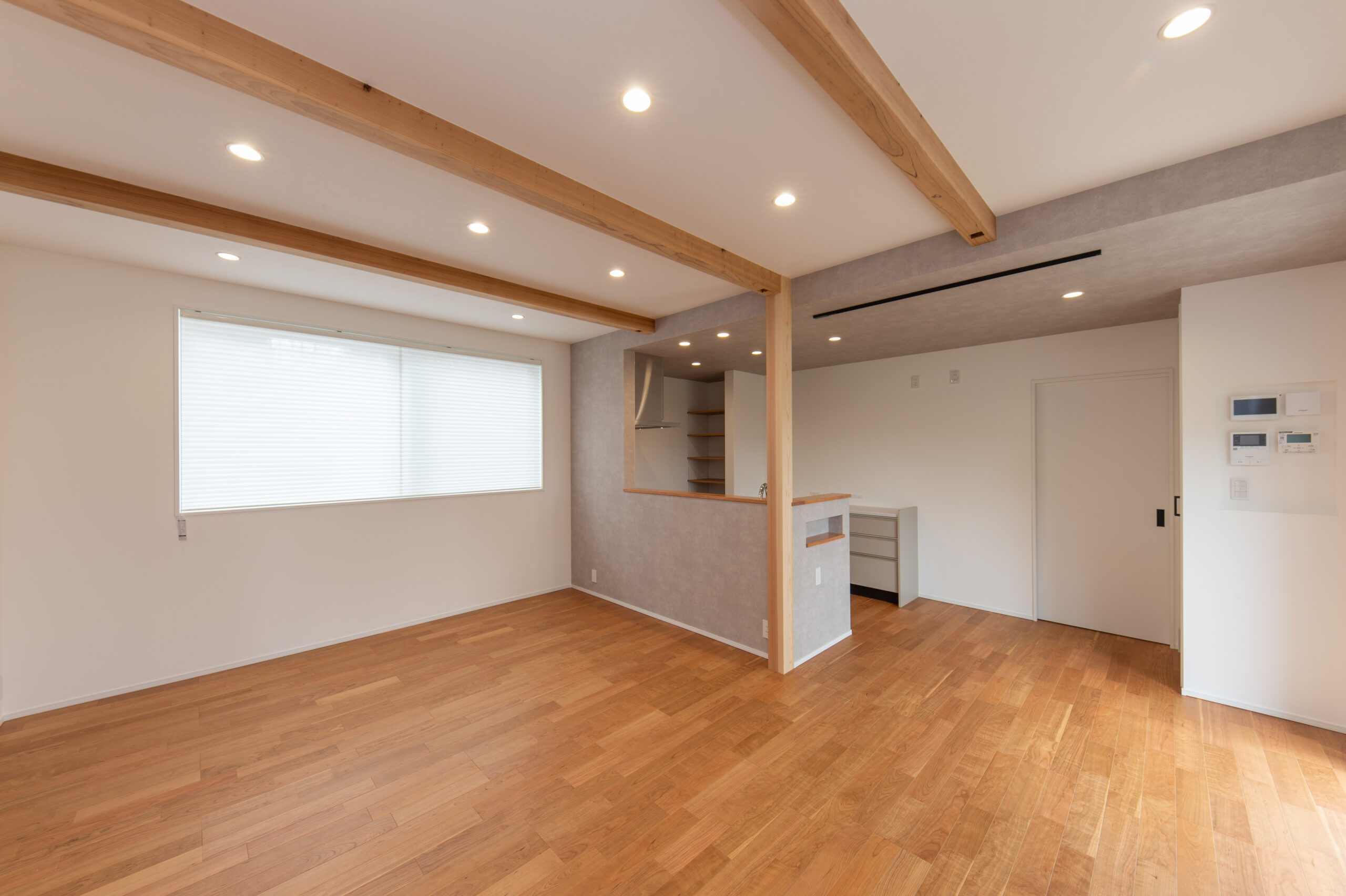 心地よさと機能性を整えた住まい二階建施工事例｜福岡筑紫野市の悠建築工房ページの画像02
