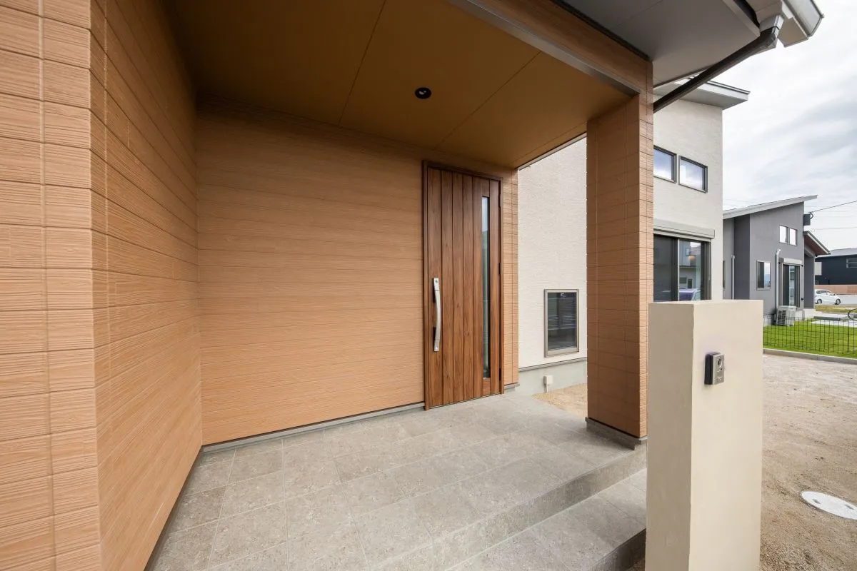 空を仰ぐ梁、家族を包む平屋　平屋施工事例｜福岡筑紫野市の悠建築工房ページの画像01